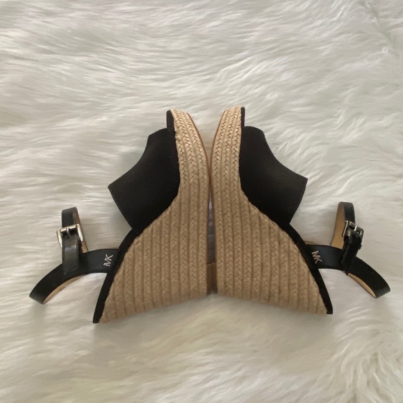 NEW in Box-MICHAEL KORS Penelope Canvas Wedges 10 - Picture 6 of 6